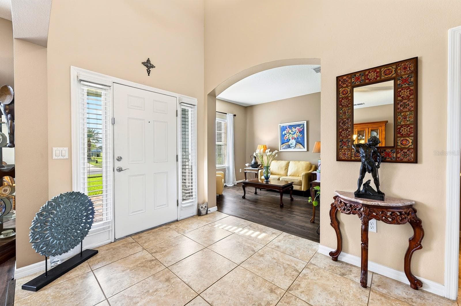 Foyer, formal living room. - 3135 AMALFI DR, ORLANDO