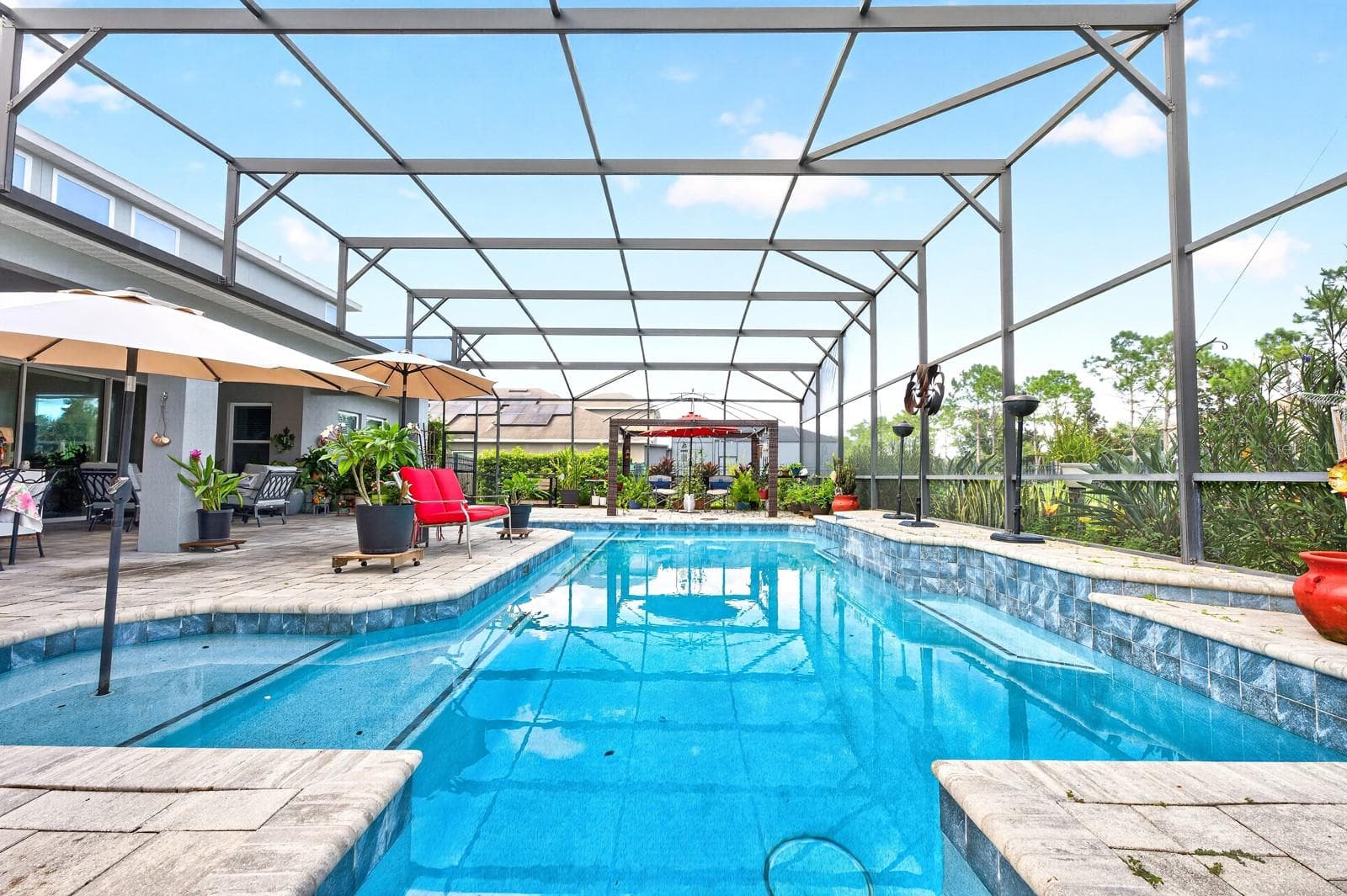 Private screened pool. - 3135 AMALFI DR, ORLANDO