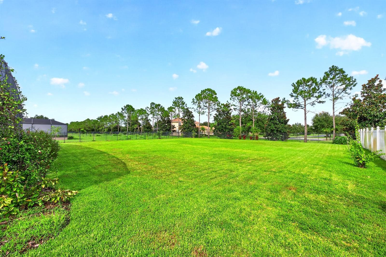 Fenced Backyard. - 3135 AMALFI DR, ORLANDO