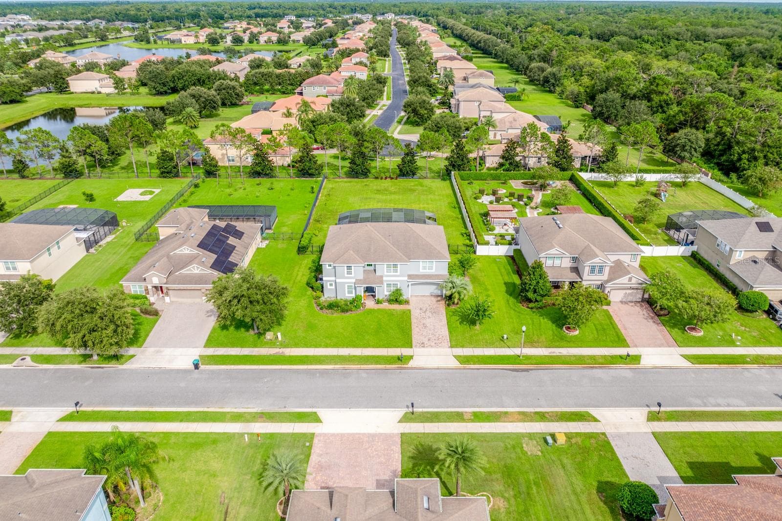 The Mandalay community offers spacious homesites. - 3135 AMALFI DR, ORLANDO