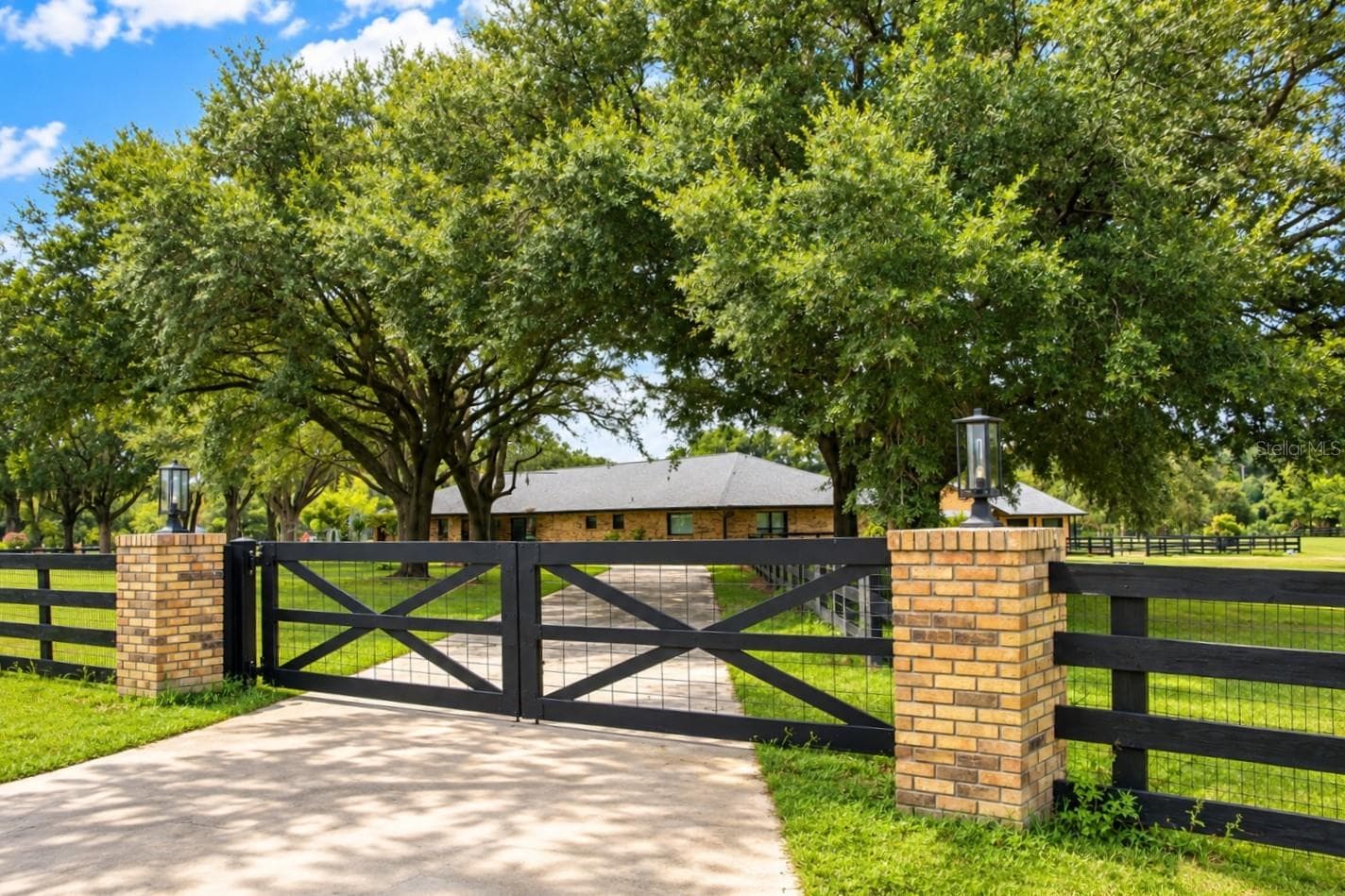 Estate Right Gate - 9865 SW 74TH AVE, OCALA