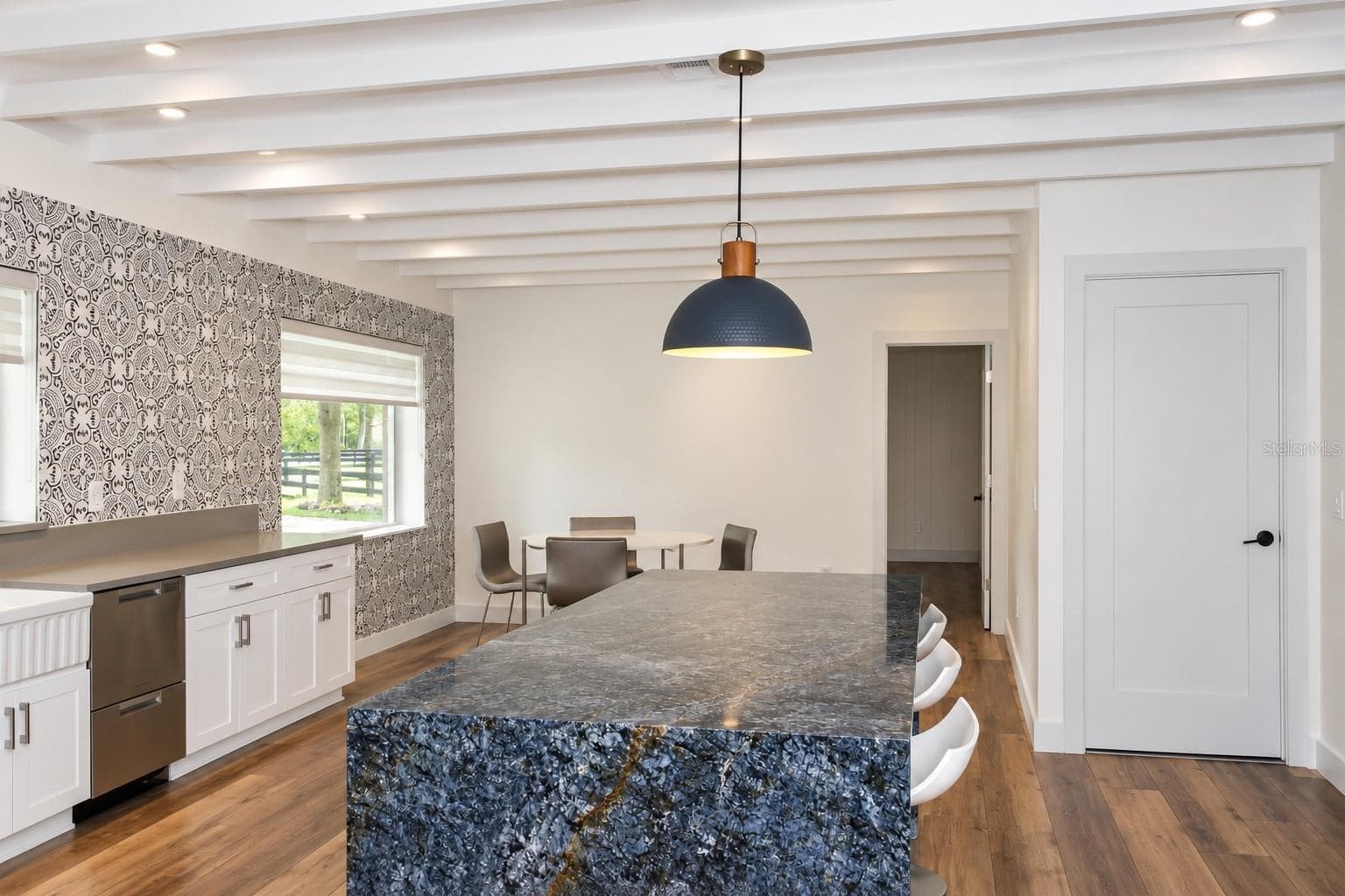Modern kitchen - 9865 SW 74TH AVE, OCALA