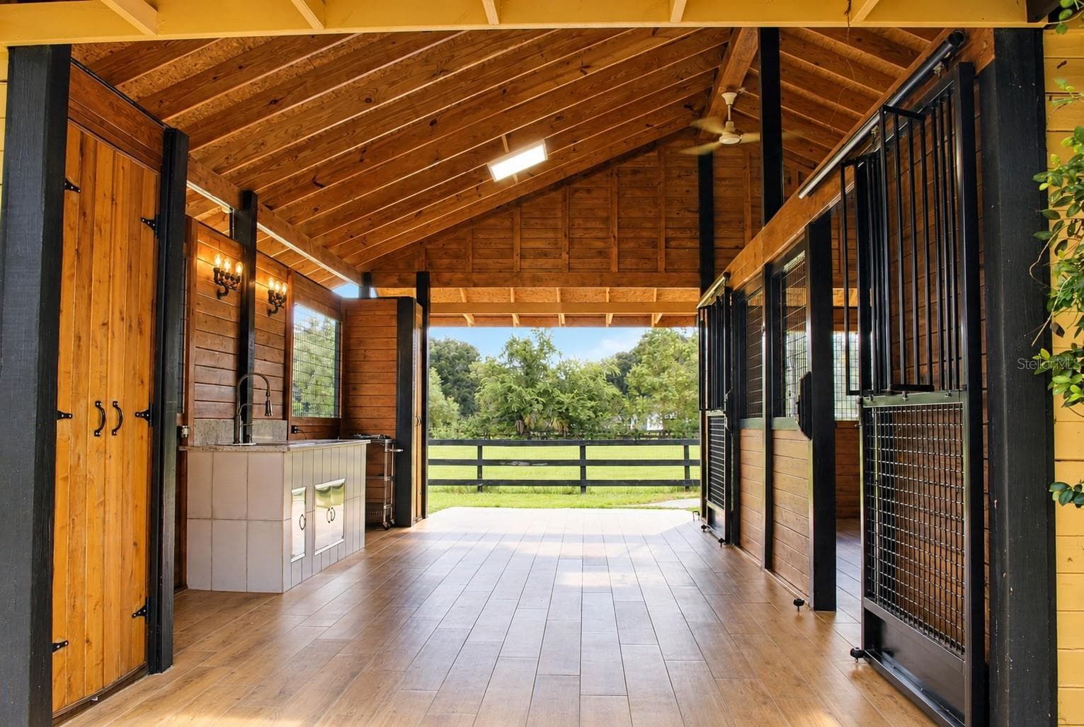 Modern Rustic Barn Aisle - 9865 SW 74TH AVE, OCALA