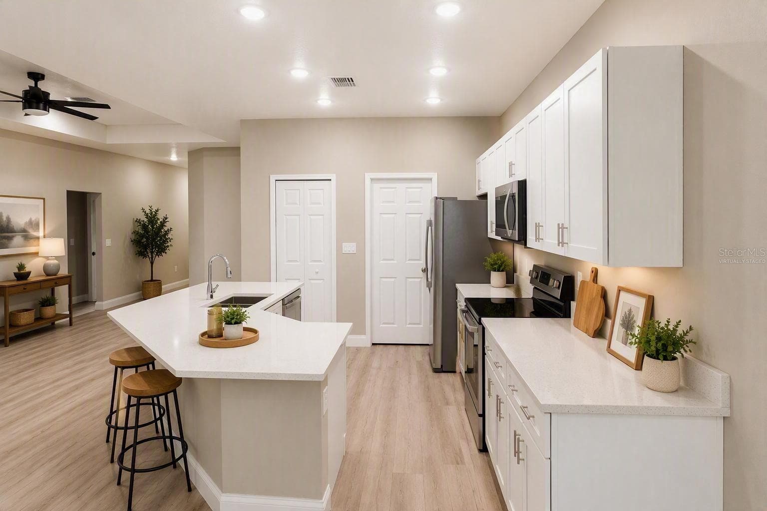 Virtually Staged - 1214 CRESCENT ST, SANFORD
