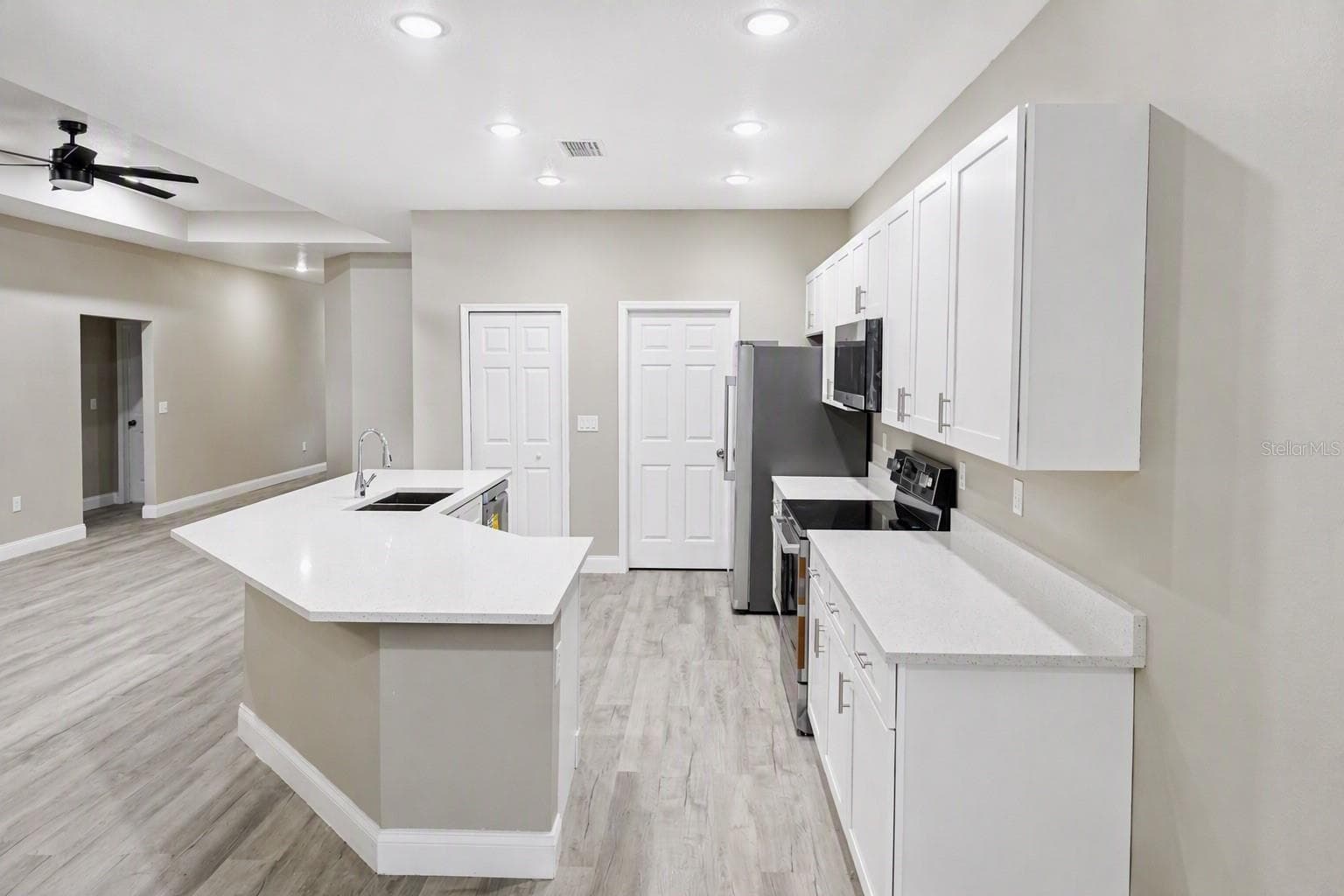 Single Family Residence at 1214 CRESCENT ST, SANFORD, photo 13 of 42