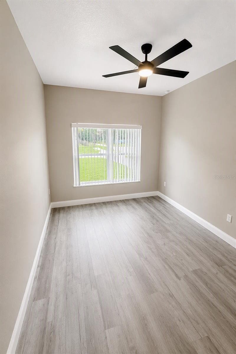 Single Family Residence at 1214 CRESCENT ST, SANFORD, photo 19 of 42