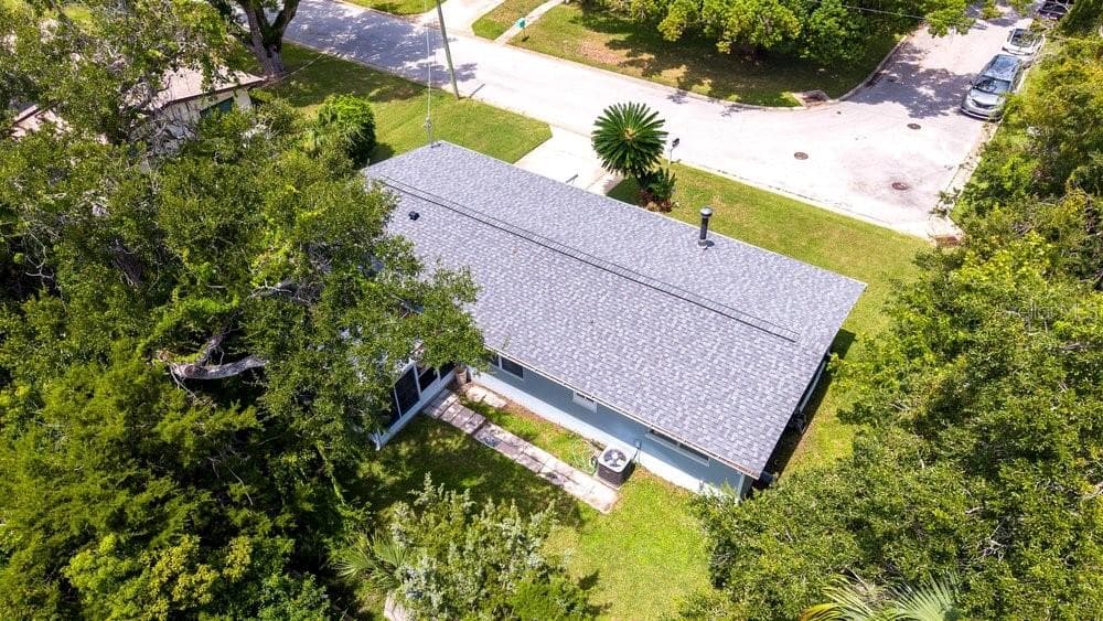 Single Family Residence at 38 MCALISTER DR, ORMOND BEACH, photo 31 of 36