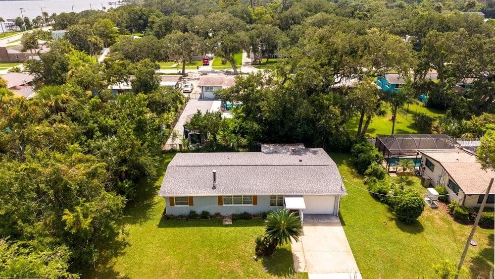 Single Family Residence at 38 MCALISTER DR, ORMOND BEACH, photo 29 of 36