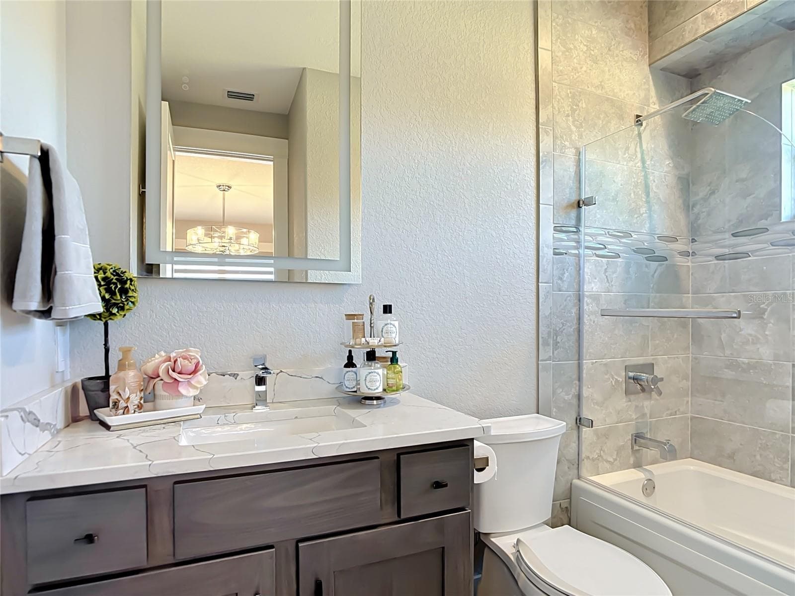 Single Family Residence at 2930 SCENIC VIEW DR, PUNTA GORDA, photo 29 of 70
