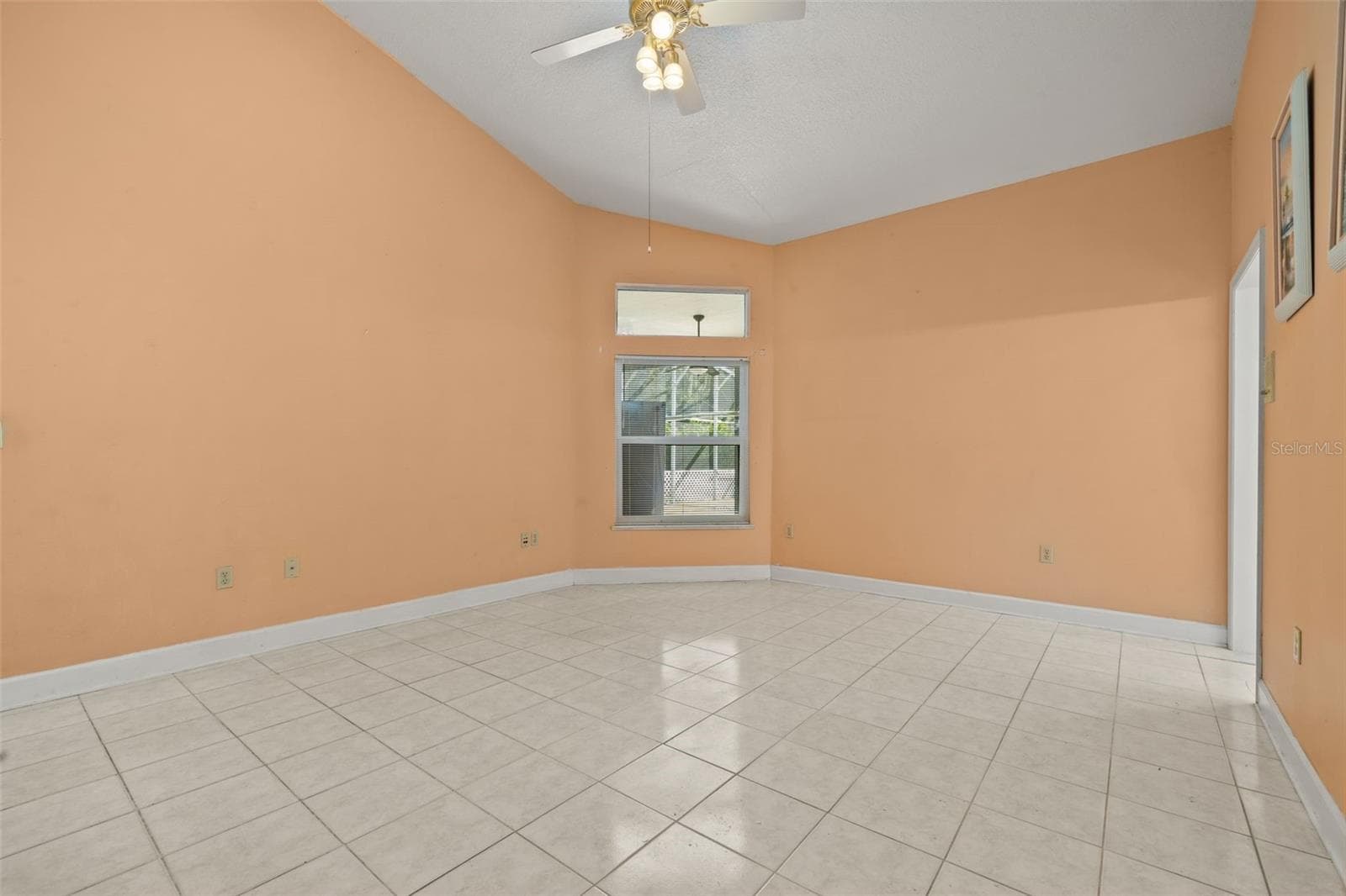 Single Family Residence at 1730 KASEY CT, KISSIMMEE, photo 10 of 62