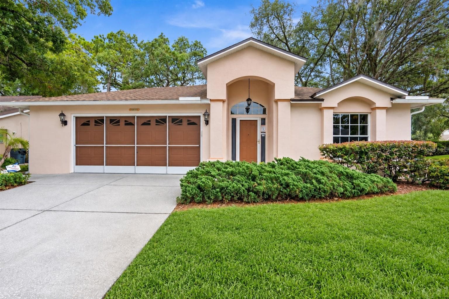 10846 BROOKHAVEN DR