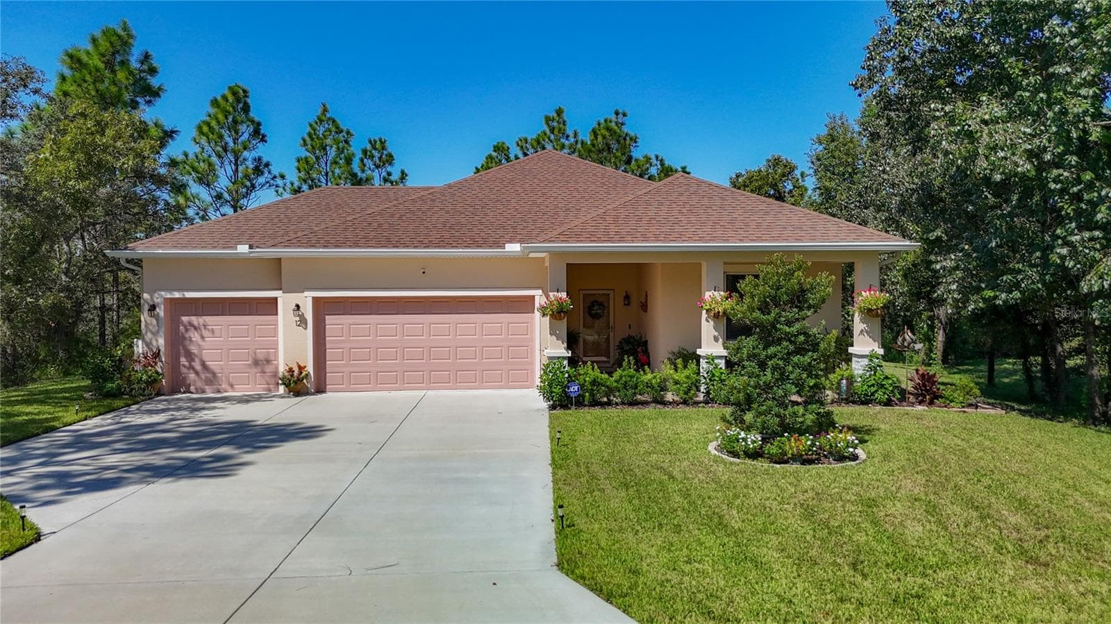 12 DAHLIA CT S