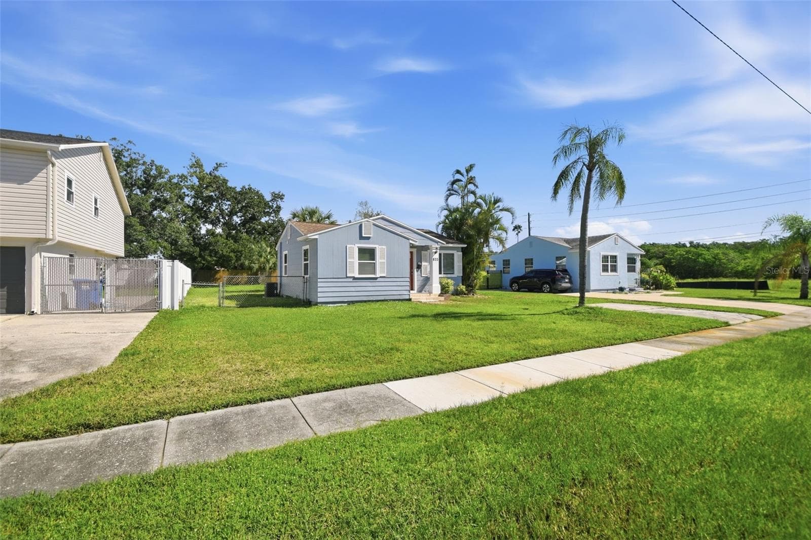 Single Family Residence at 833 61ST AVE NE, ST PETERSBURG, photo 2 of 42