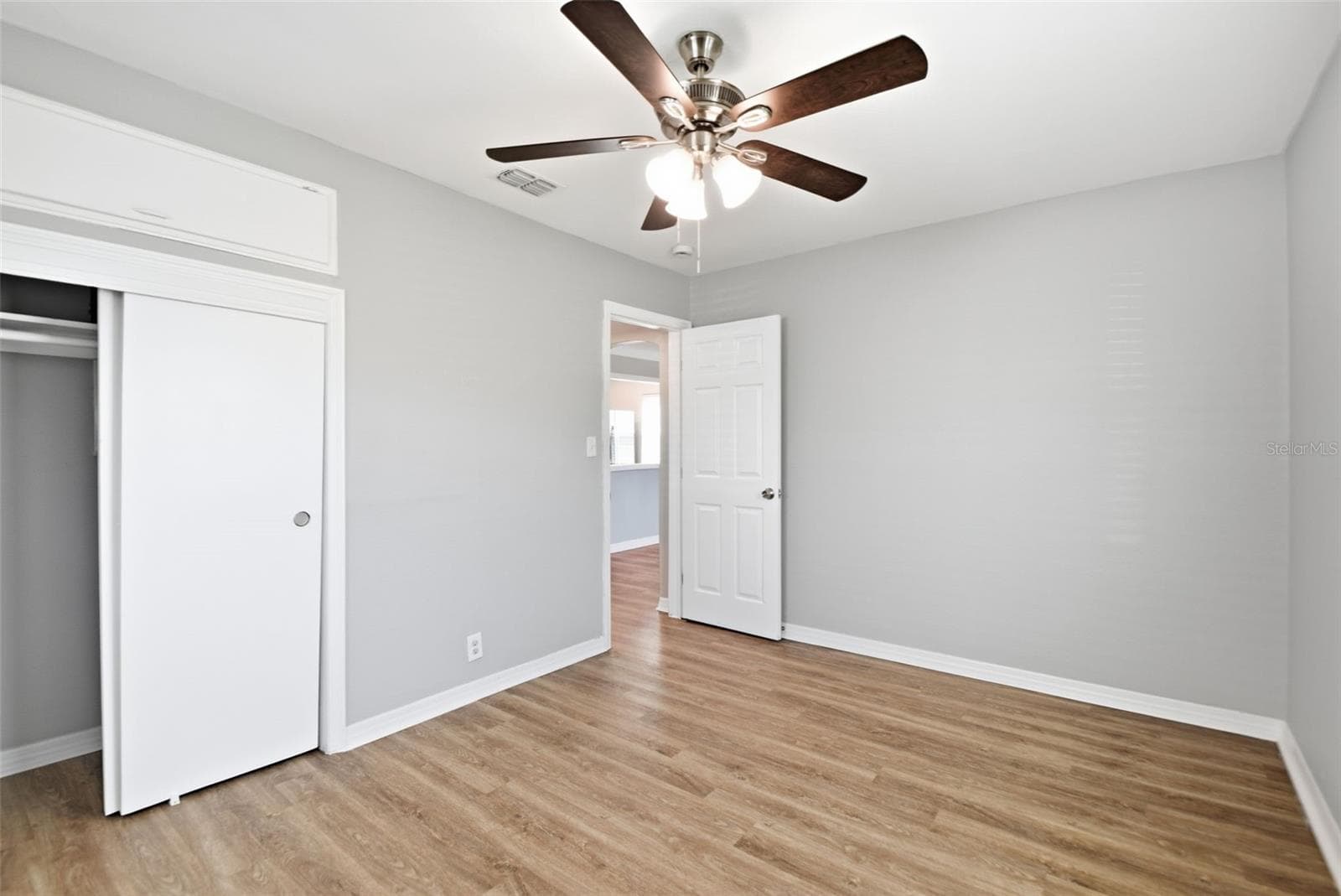 Single Family Residence at 833 61ST AVE NE, ST PETERSBURG, photo 26 of 42