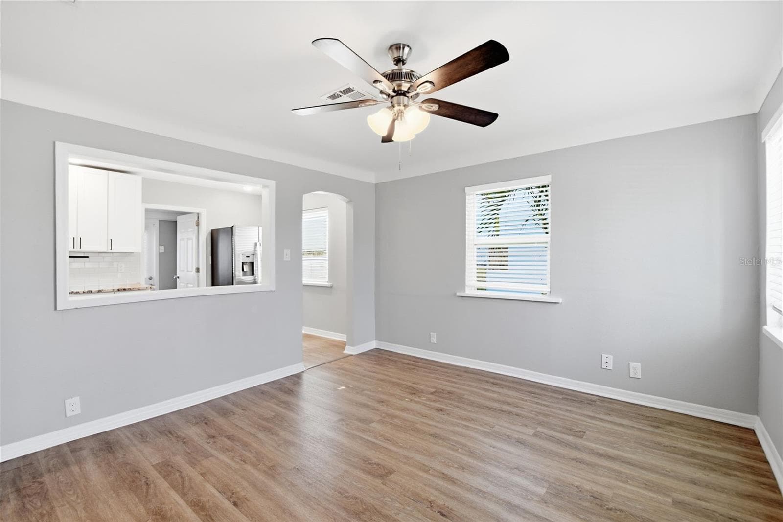 Single Family Residence at 833 61ST AVE NE, ST PETERSBURG, photo 31 of 42