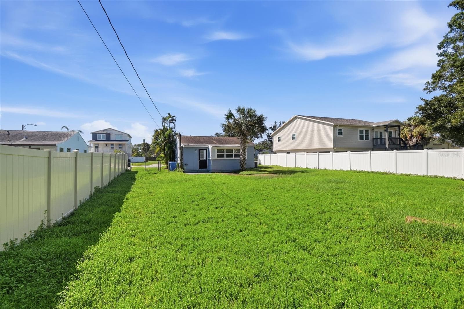 Single Family Residence at 833 61ST AVE NE, ST PETERSBURG, photo 39 of 42