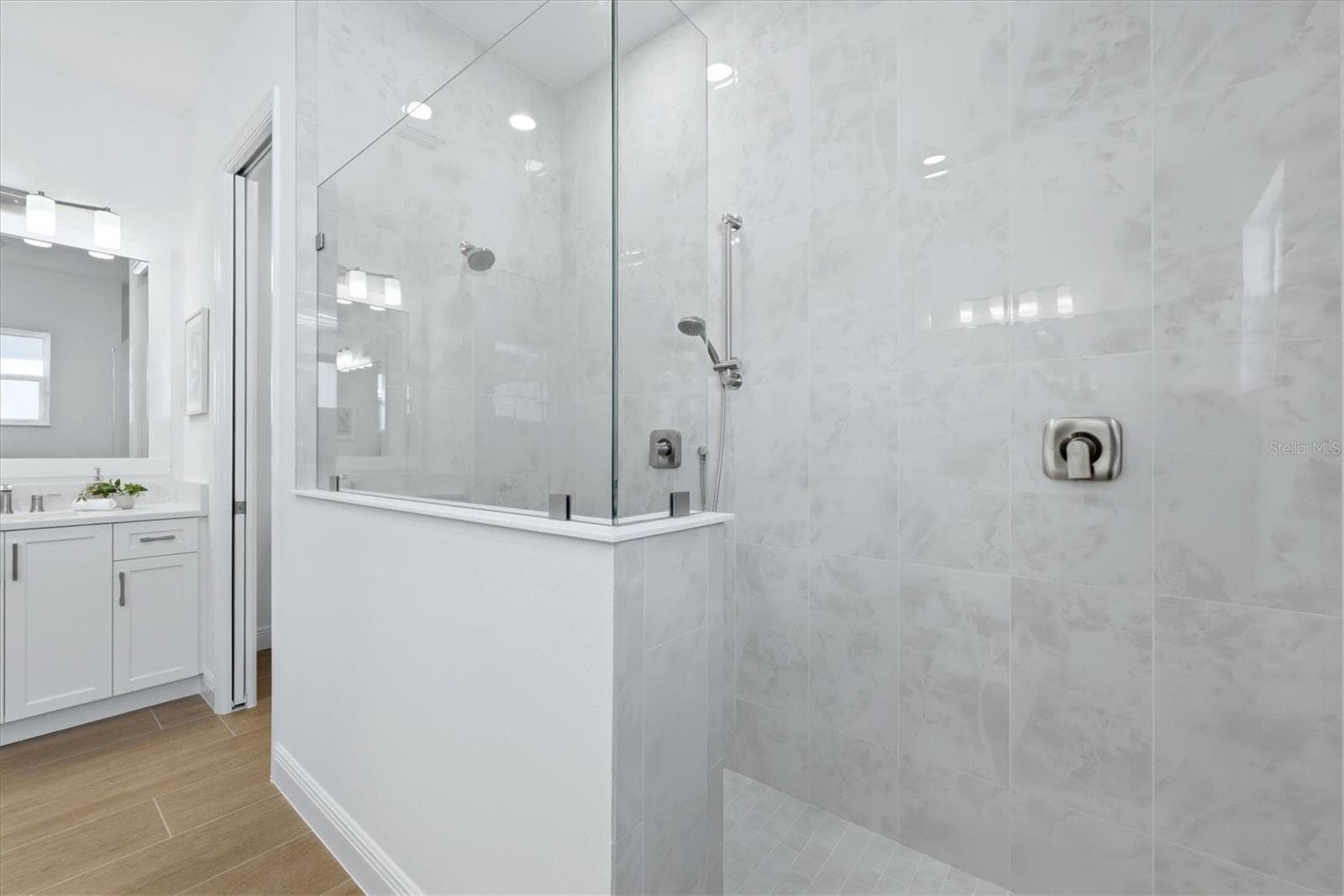 Single Family Residence at 832 BLUE SHELL LOOP, SARASOTA, photo 26 of 72