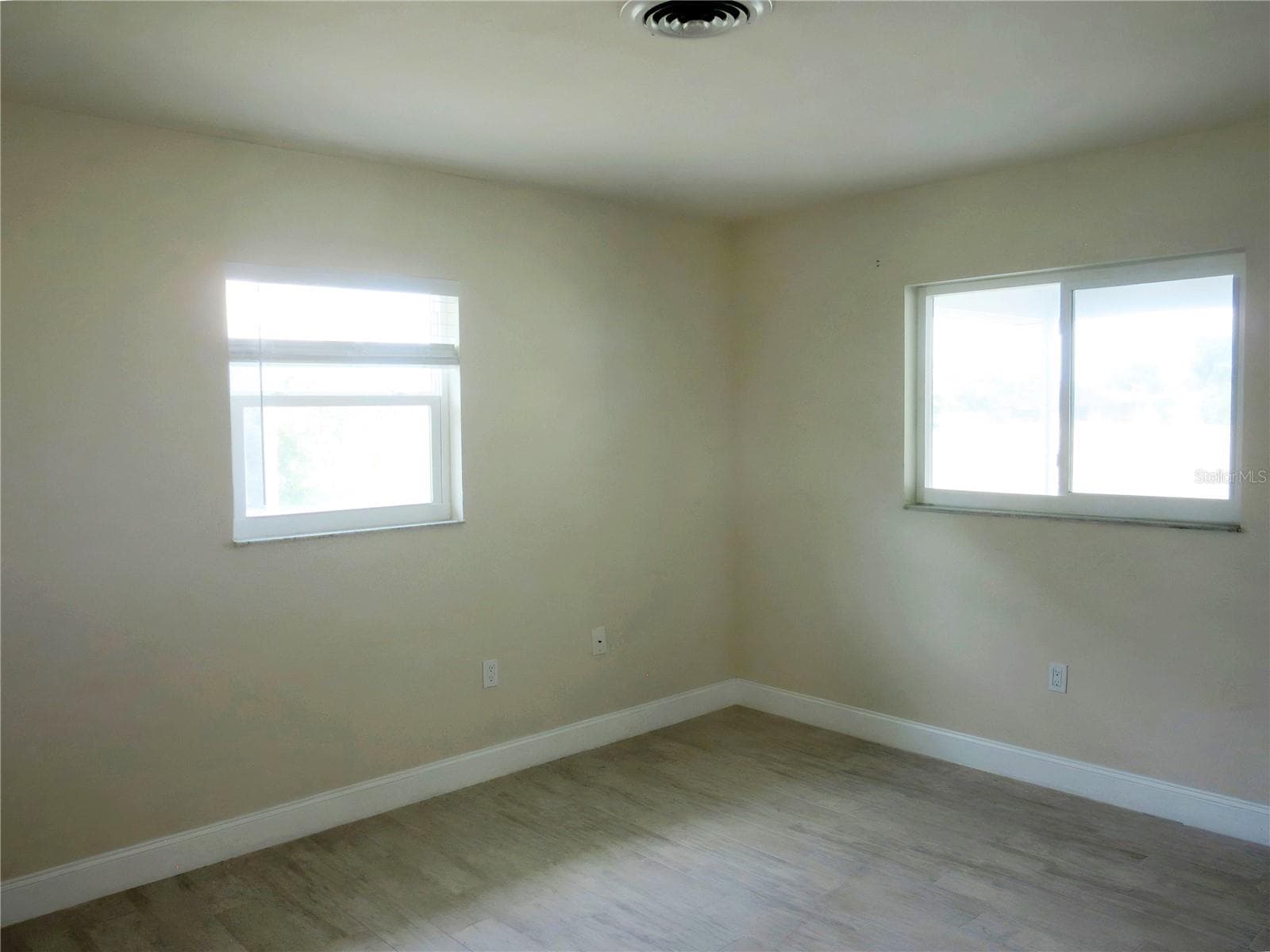 Single Family Residence at 66 OAKLAND HILLS CT, ROTONDA WEST, photo 25 of 29
