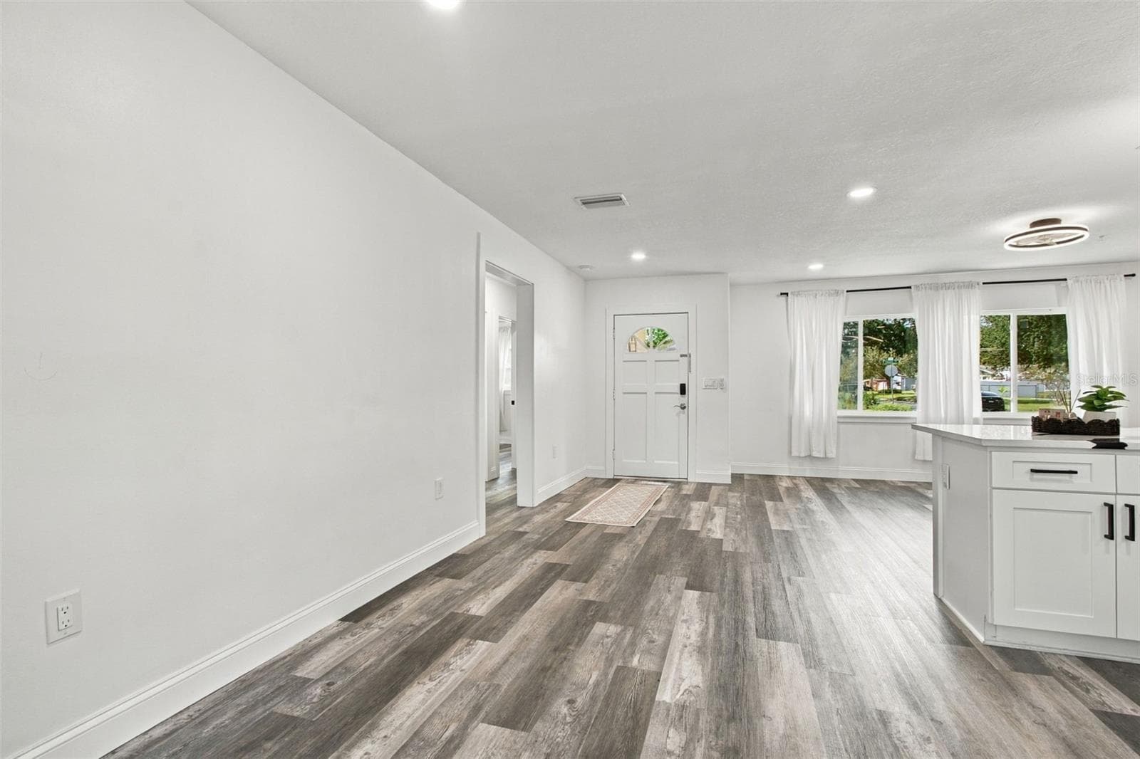 Single Family Residence at 936 LYNDHURST ST, DUNEDIN, photo 24 of 72