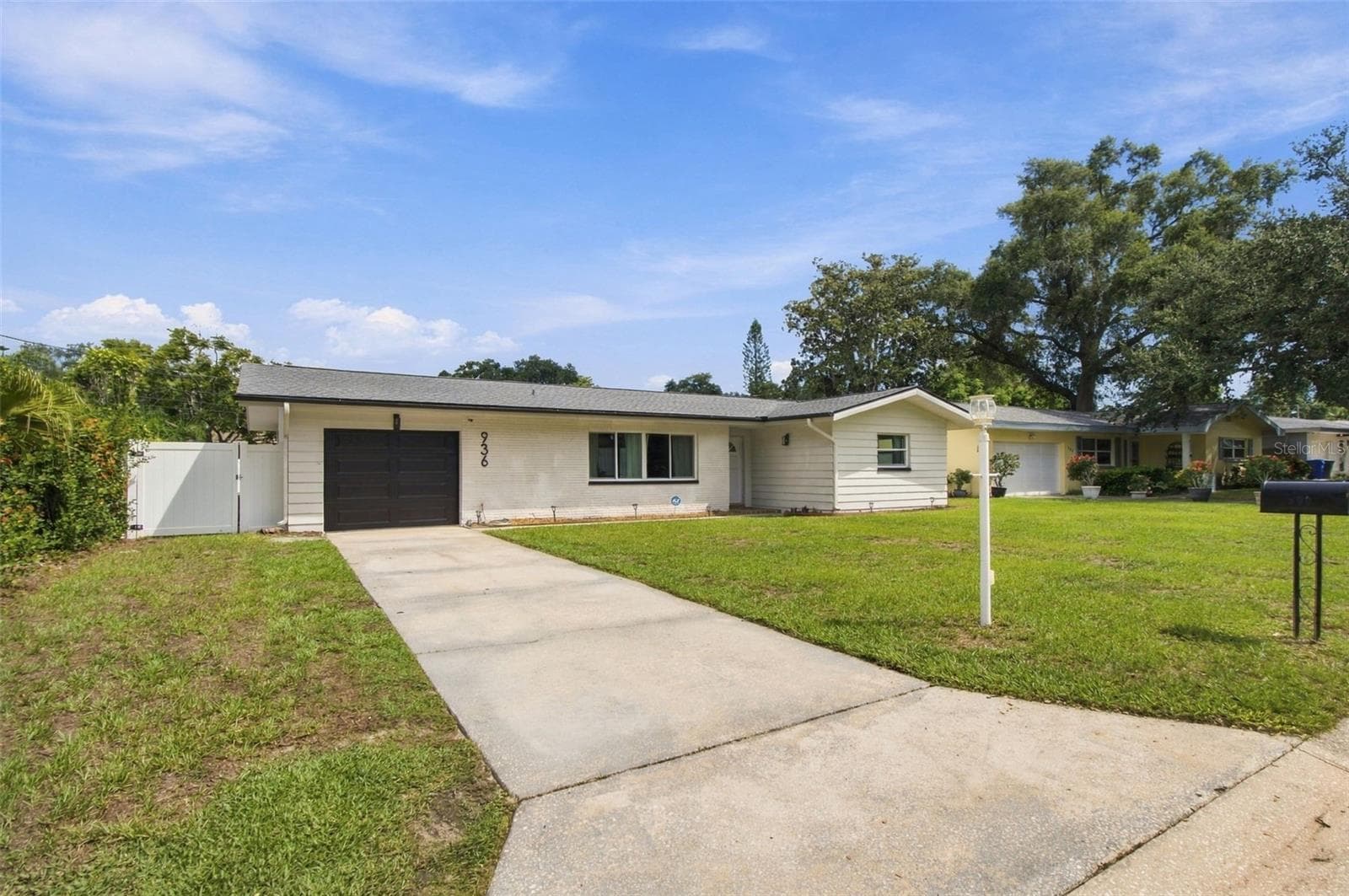 Single Family Residence at 936 LYNDHURST ST, DUNEDIN, photo 65 of 72