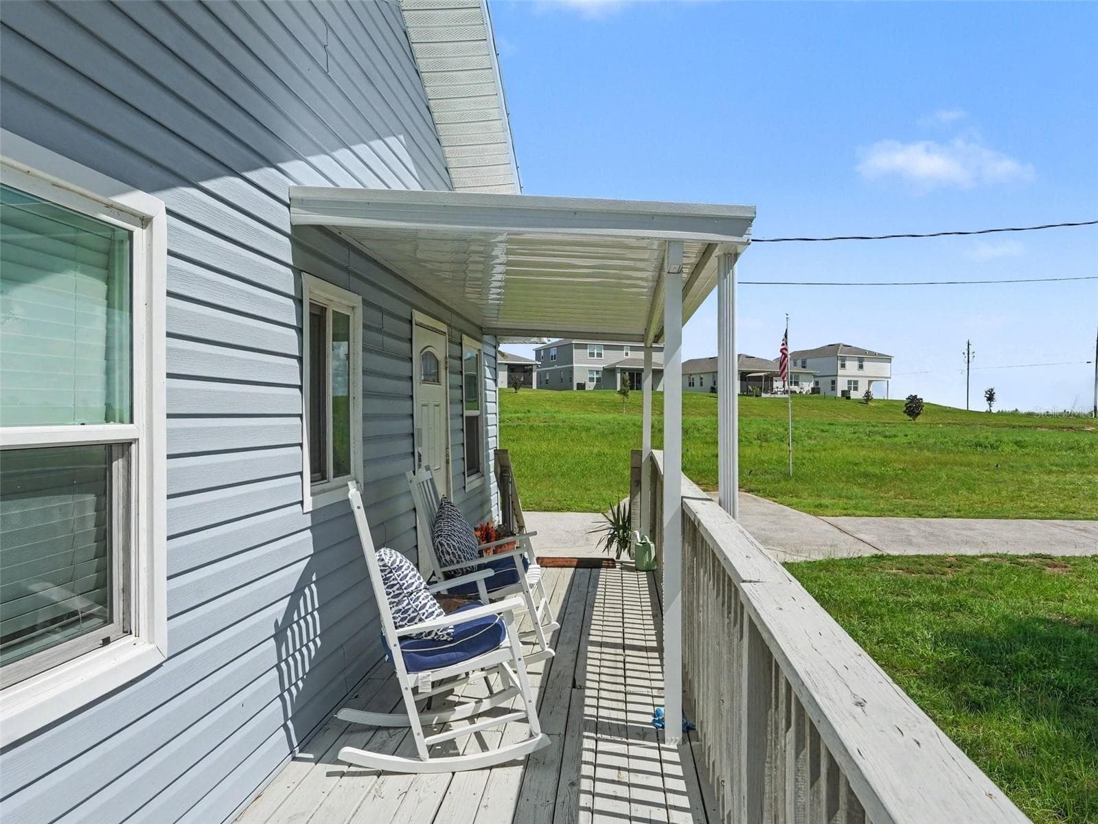 Single Family Residence at 705 LAKE ADA BLVD, DUNDEE, photo 6 of 28