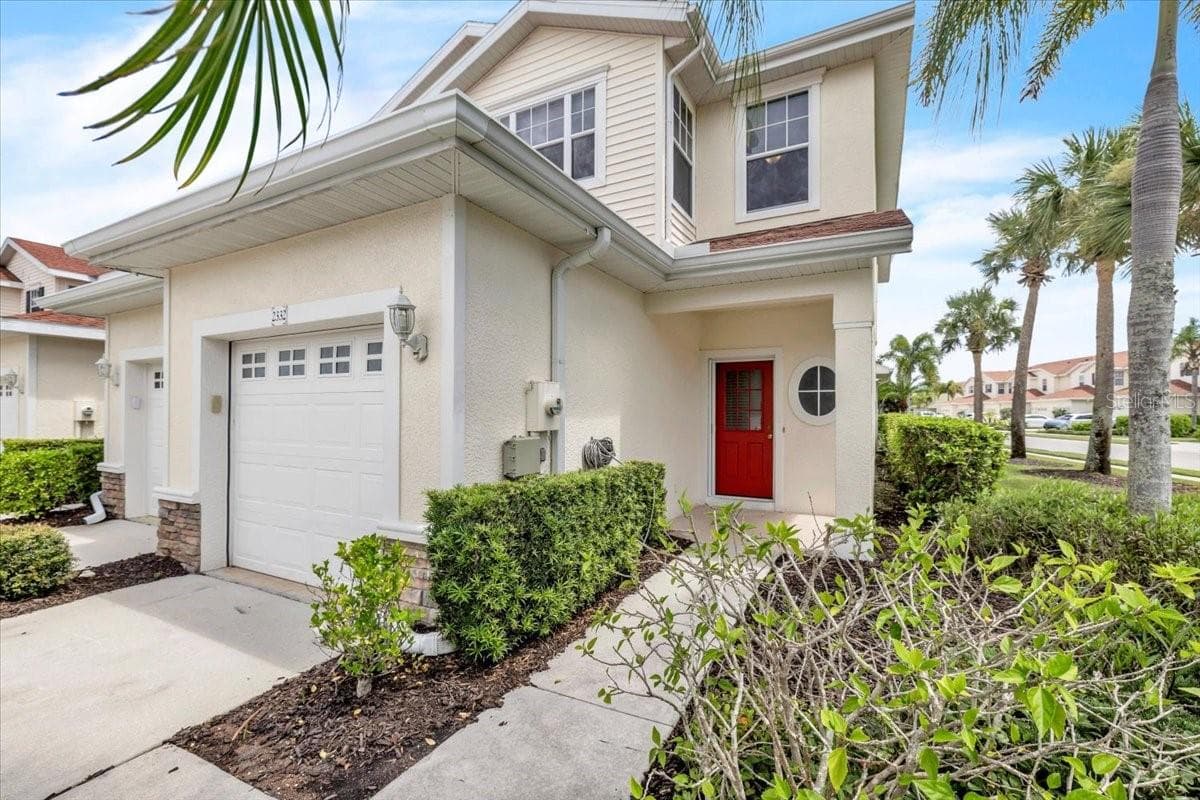 Townhouse at 2332 ROSEWOOD LN, NORTH PORT, photo 3 of 36