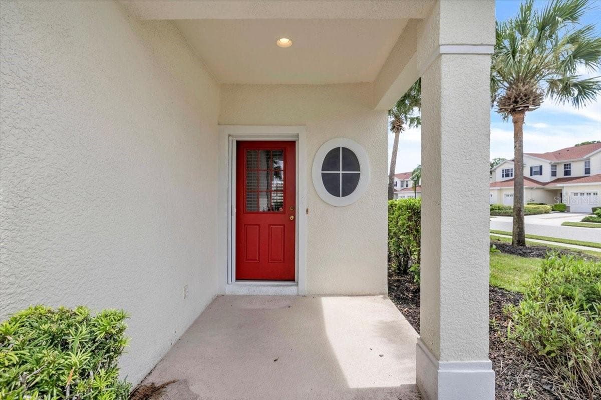 Townhouse at 2332 ROSEWOOD LN, NORTH PORT, photo 4 of 36