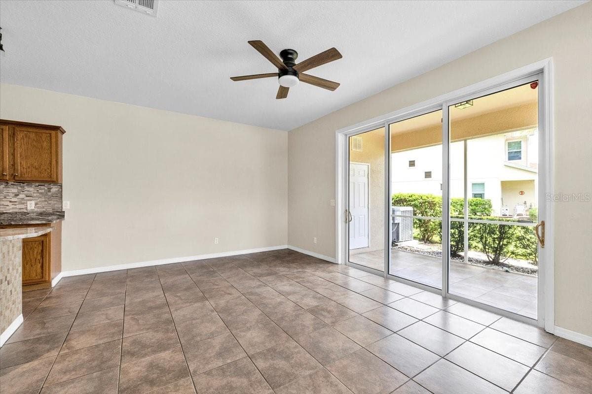 Townhouse at 2332 ROSEWOOD LN, NORTH PORT, photo 6 of 36