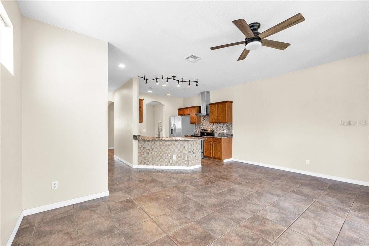 Townhouse at 2332 ROSEWOOD LN, NORTH PORT, photo 7 of 36