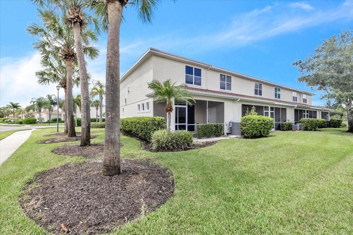 Townhouse at 2332 ROSEWOOD LN, NORTH PORT, photo 28 of 36