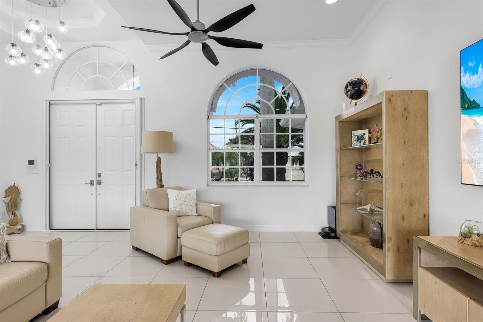 Single Family Residence at 2309 SE 20TH PL, CAPE CORAL, photo 4 of 61