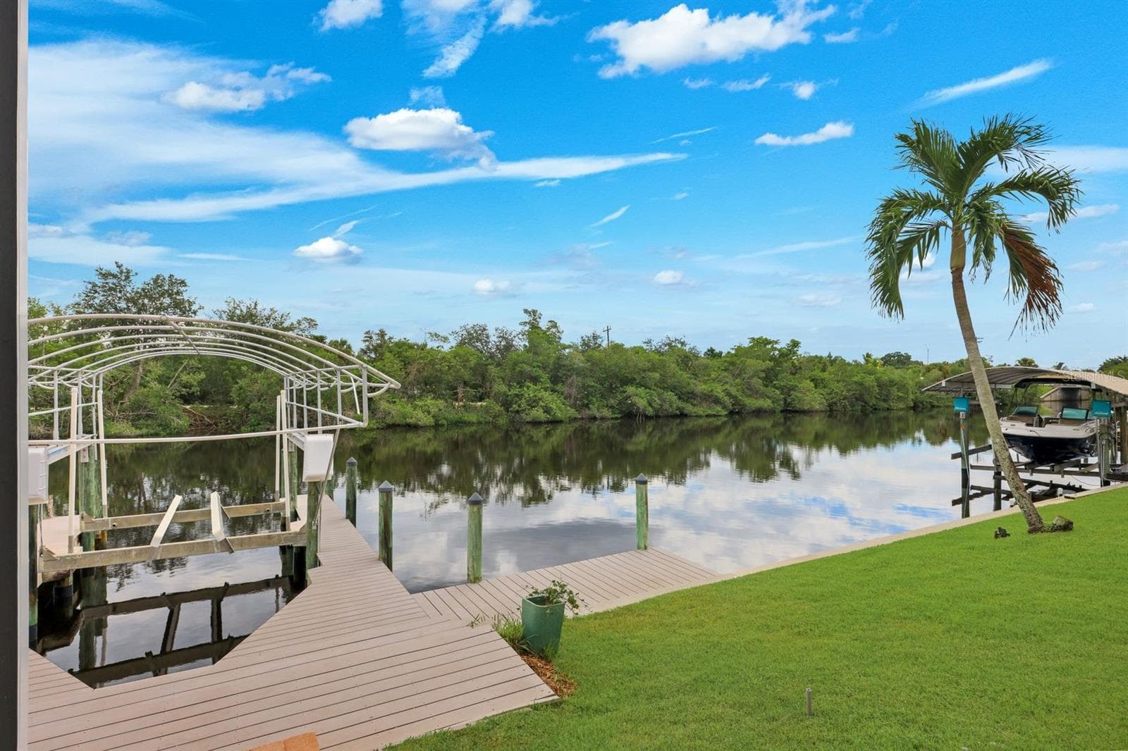 Single Family Residence at 2309 SE 20TH PL, CAPE CORAL, photo 44 of 61
