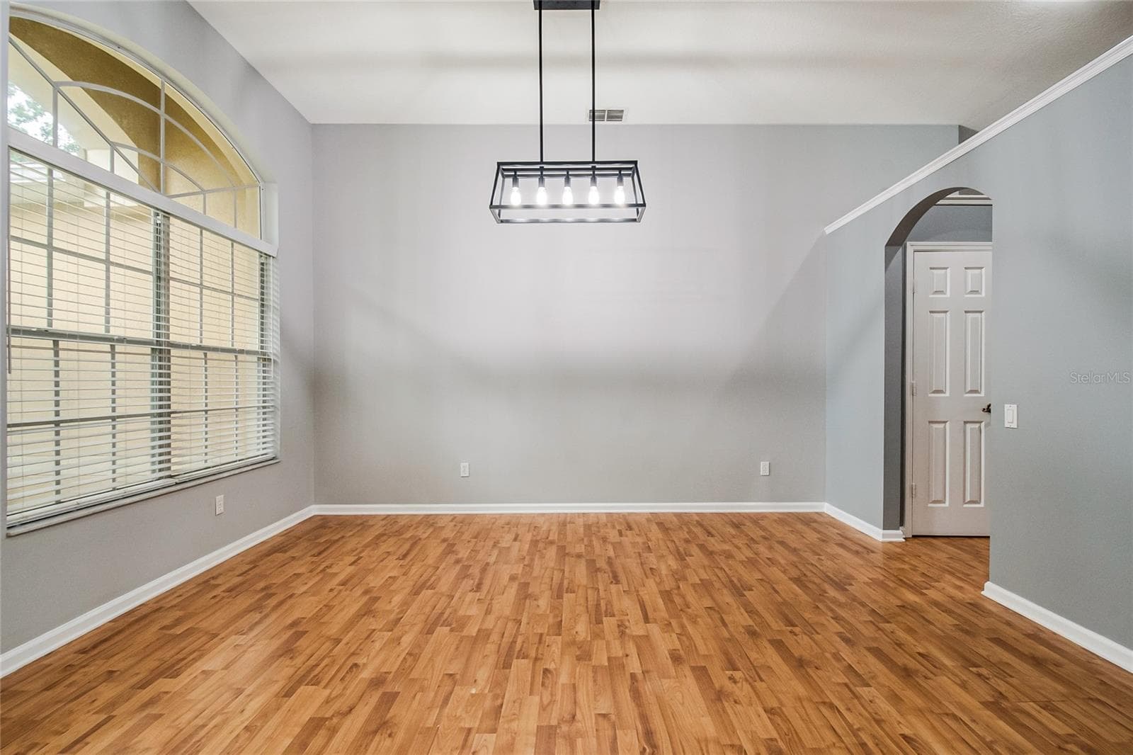 Single Family Residence at 116 OAK GROVE CIR, LAKE MARY, photo 6 of 82