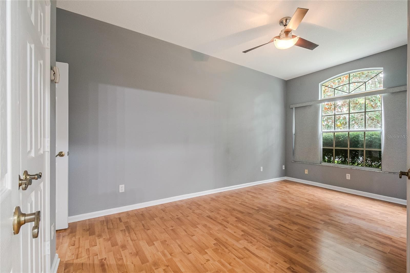First Bedroom on the right of the home. - 116 OAK GROVE CIR, LAKE MARY