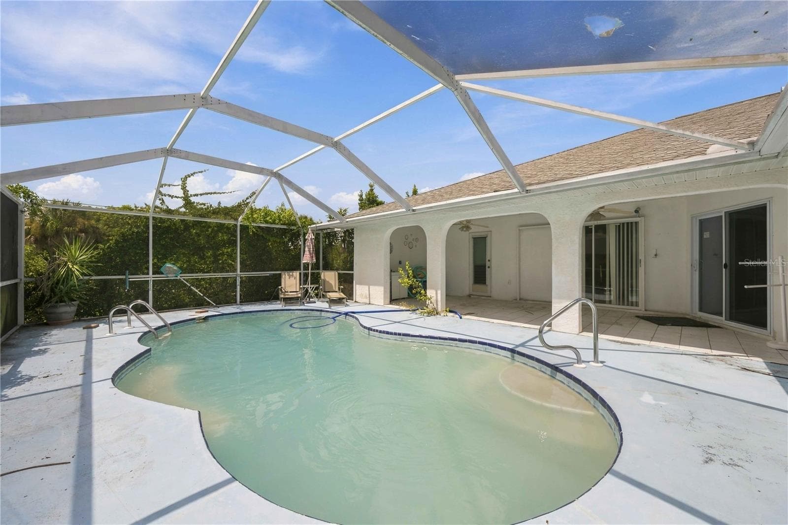 Single Family Residence at 23179 AVACADO AVE, PORT CHARLOTTE, photo 3 of 43
