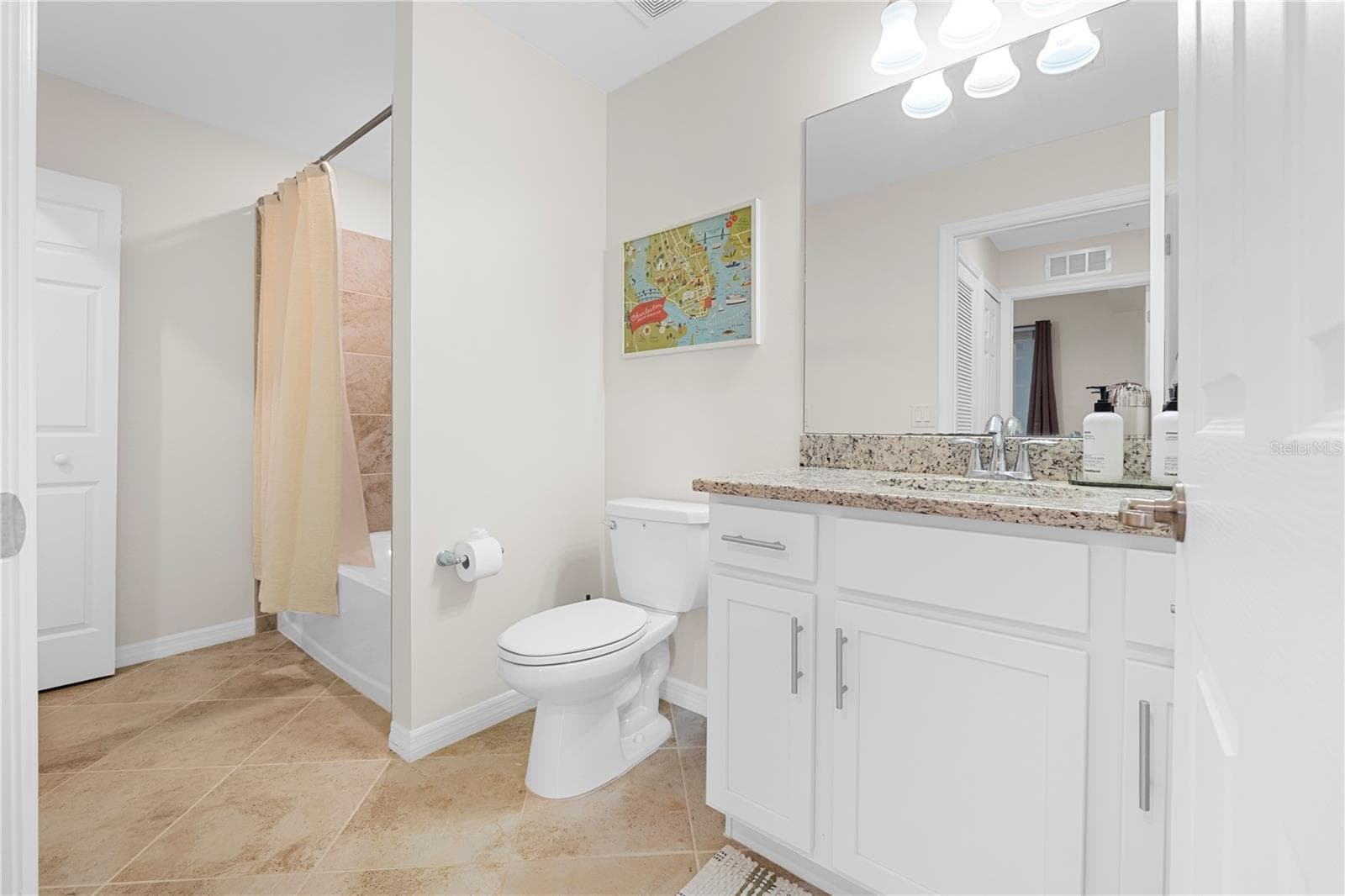 Condominium at 43030 GREENWAY BLVD #425, PUNTA GORDA, photo 17 of 52