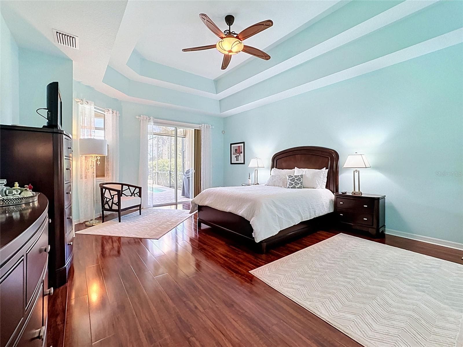 Primary Bedroom w/ Double Trey Ceiling - 210 166TH ST NE, BRADENTON