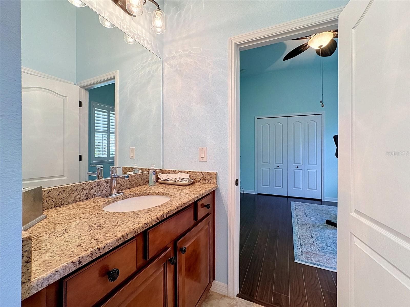 Bath #3. Granite, solid wood cabinetry & Tile - 210 166TH ST NE, BRADENTON