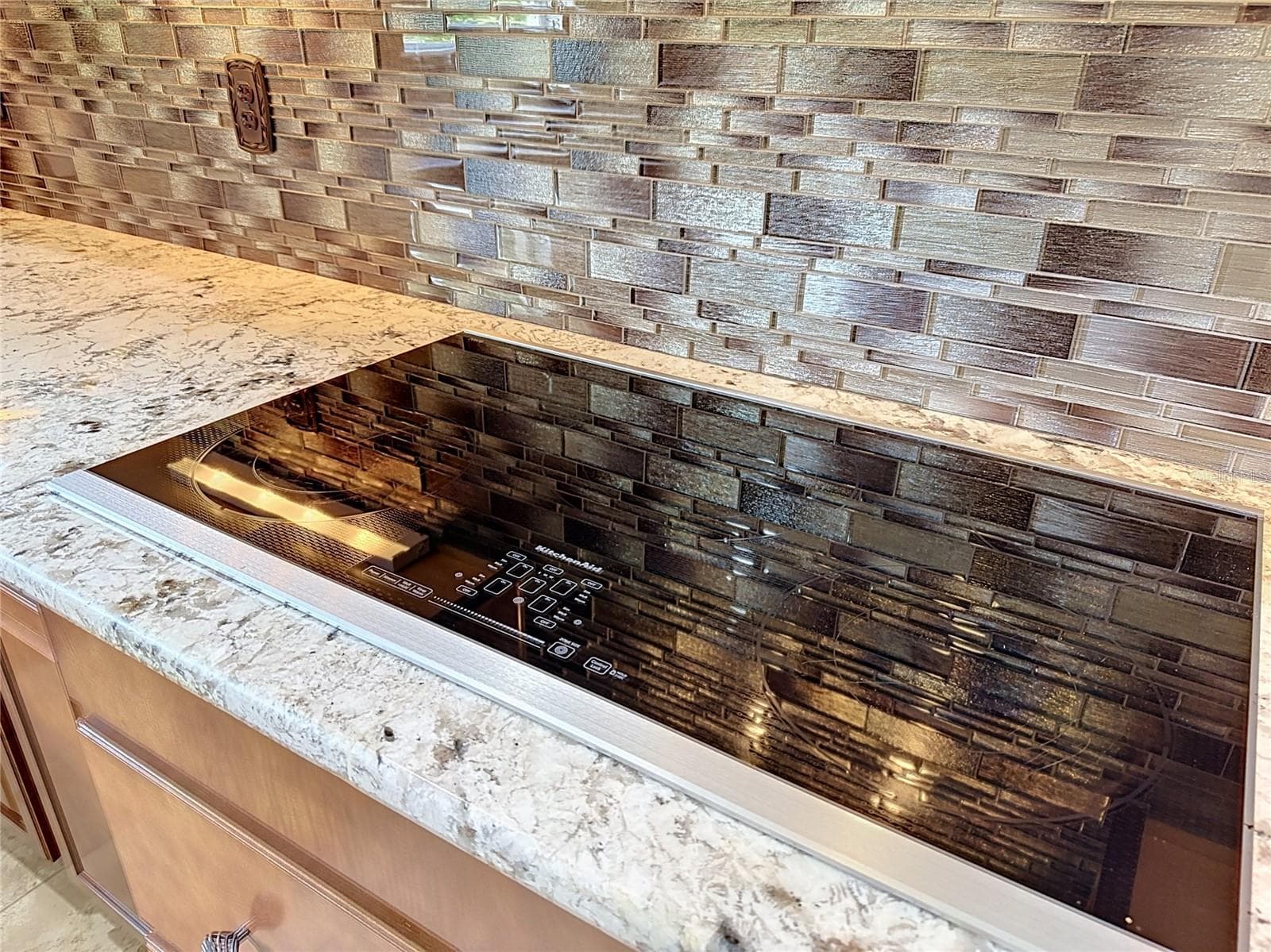 Upgraded Induction Cooktop - 210 166TH ST NE, BRADENTON