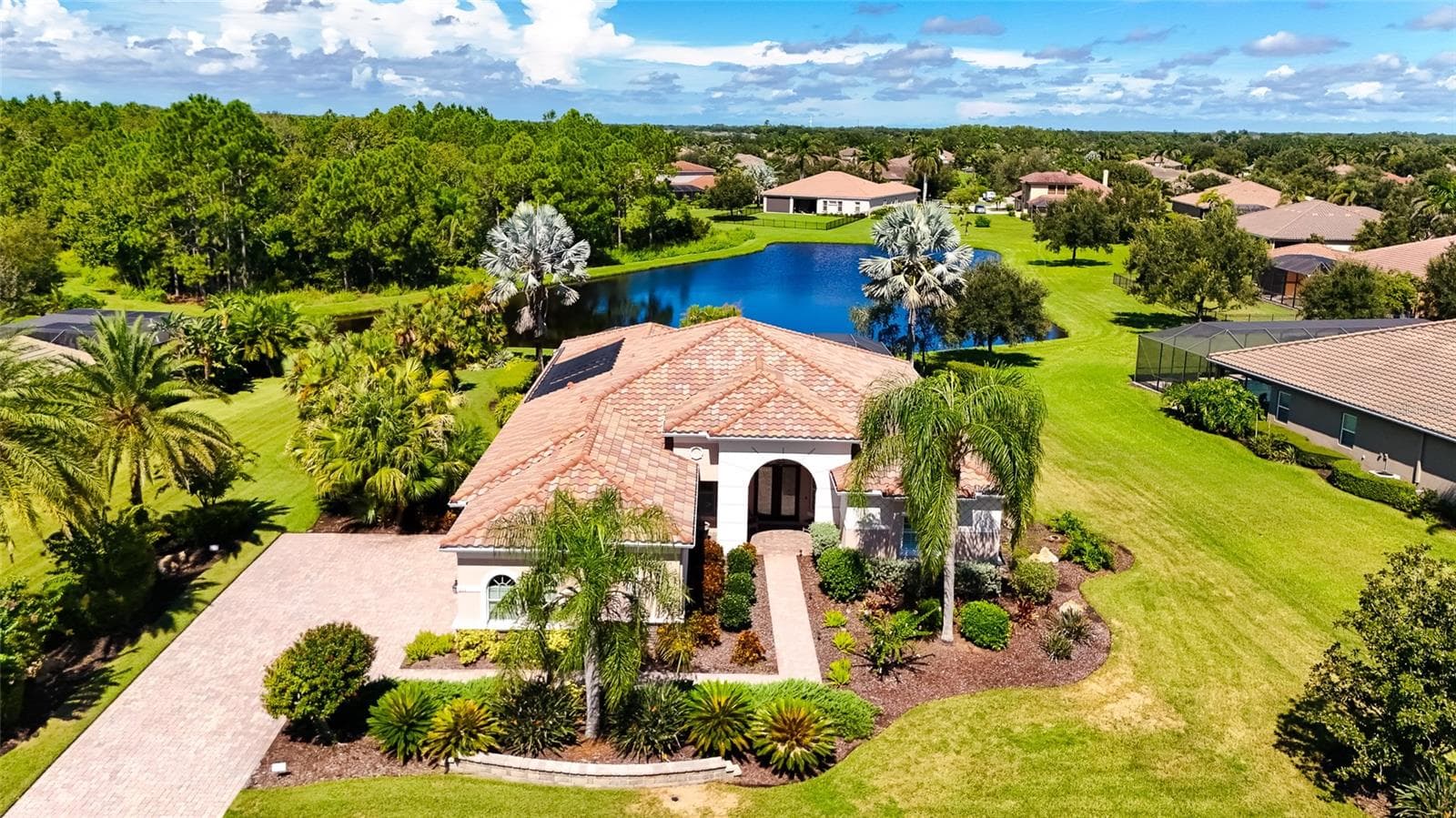 Tile Roof, Paver Driveway & Lanai - 210 166TH ST NE, BRADENTON