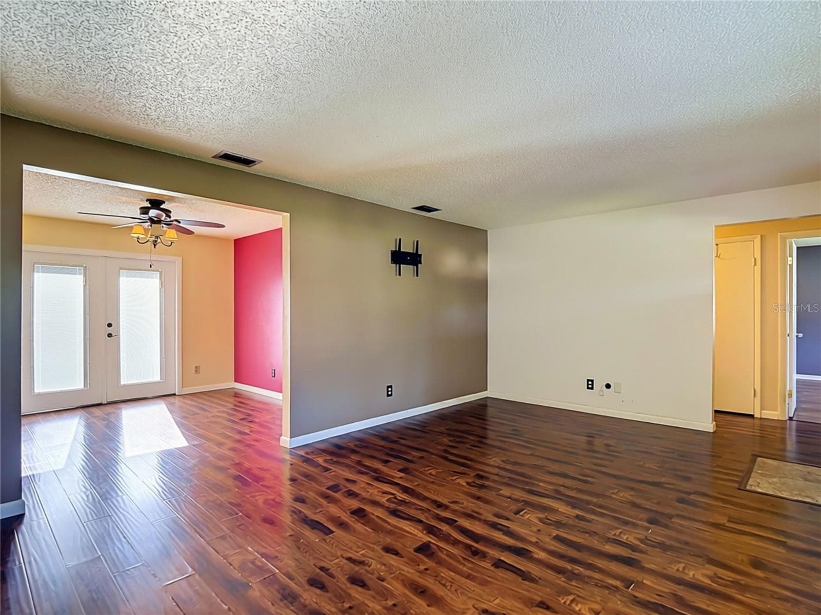Single Family Residence at 12261 S ELM PT, FLORAL CITY, photo 8 of 62