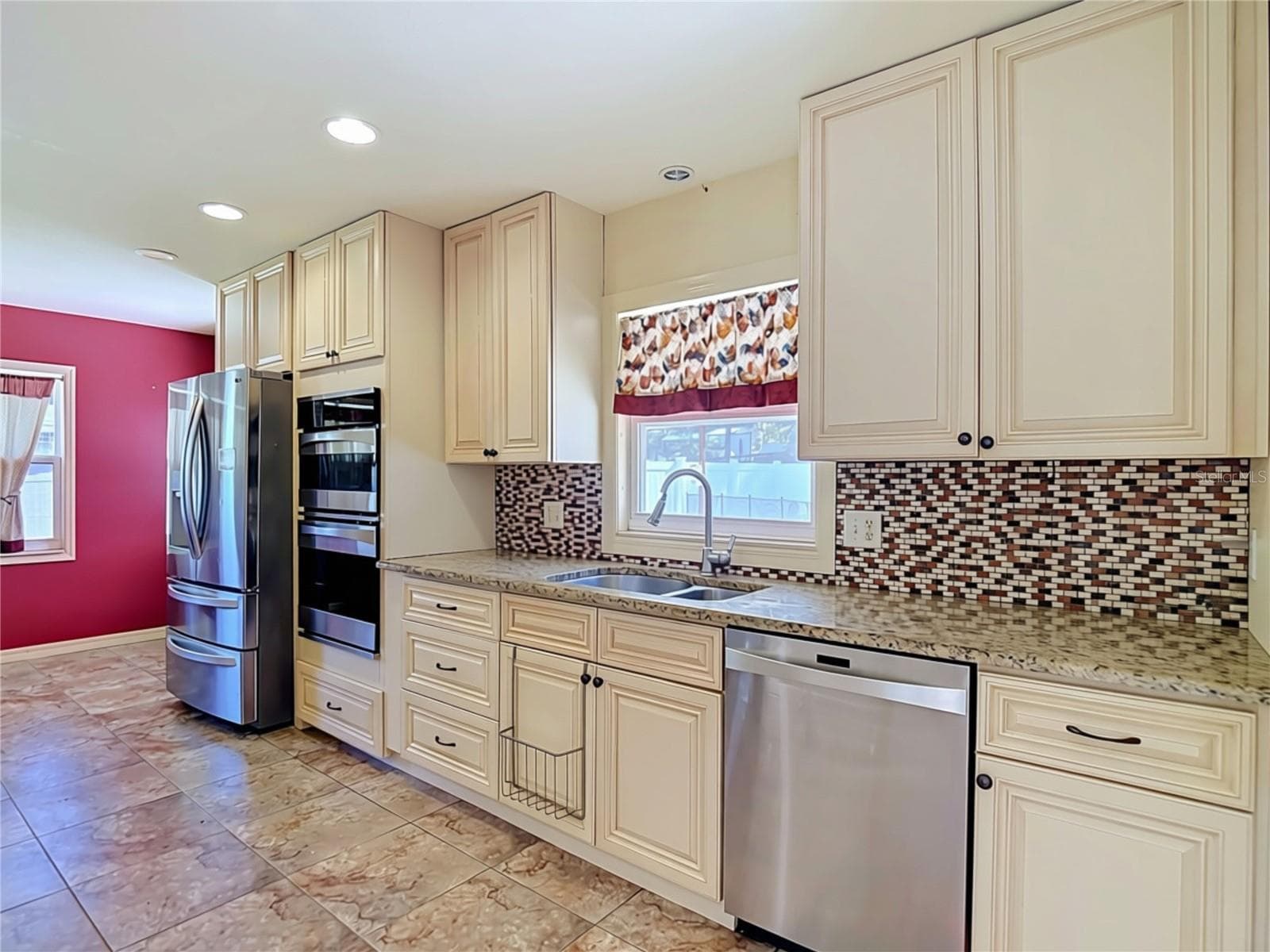 Single Family Residence at 12261 S ELM PT, FLORAL CITY, photo 13 of 62