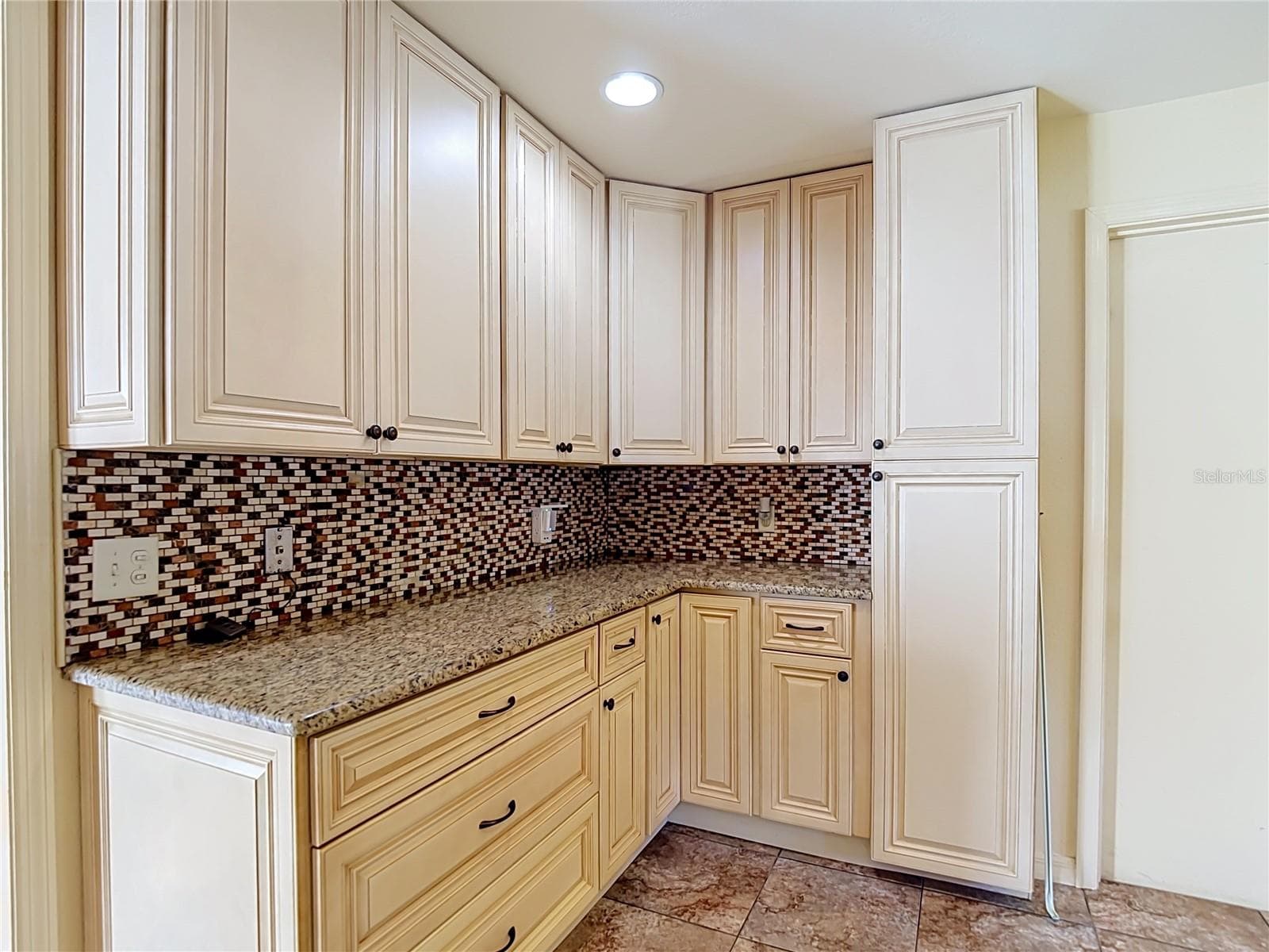 Single Family Residence at 12261 S ELM PT, FLORAL CITY, photo 18 of 62