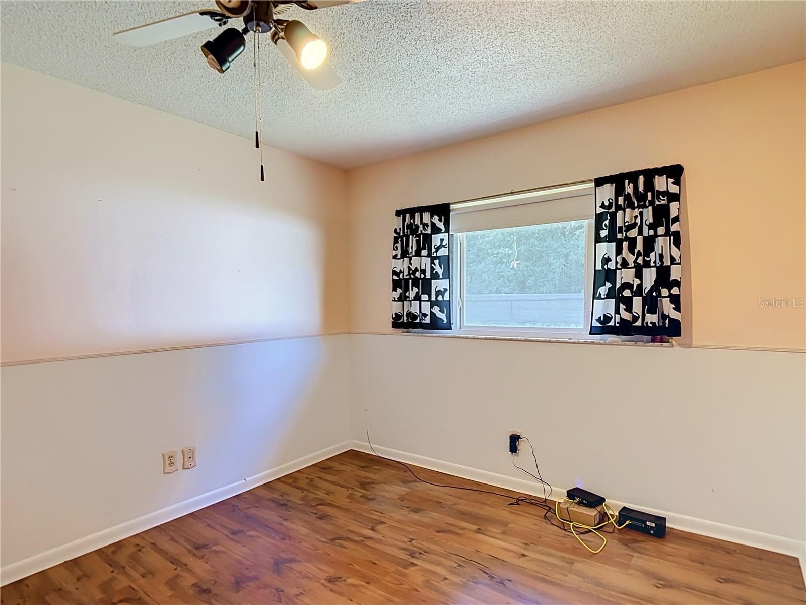Single Family Residence at 12261 S ELM PT, FLORAL CITY, photo 21 of 62