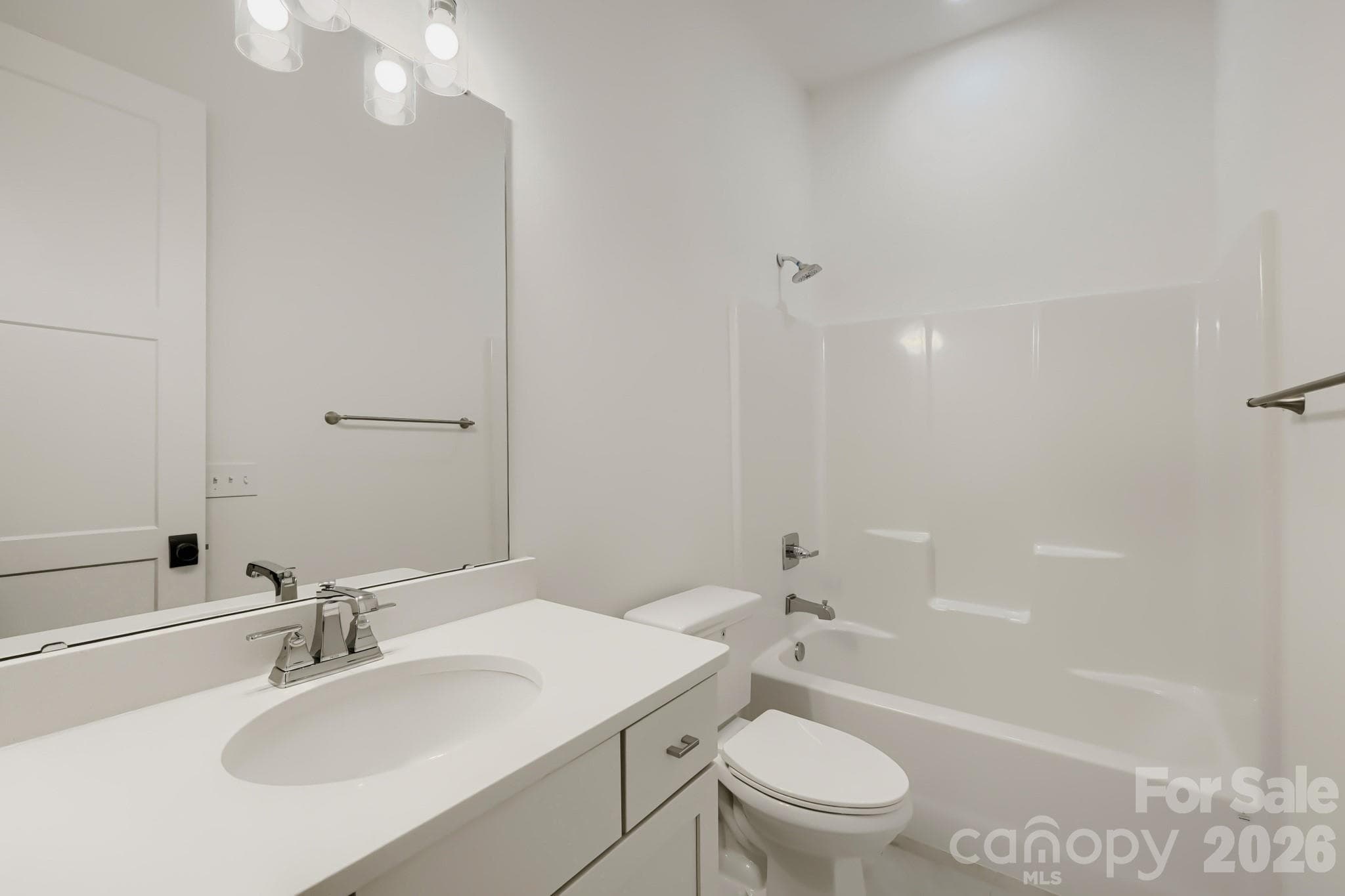 Full Bath 3 Down / Suite for Bedroom 4 - 3210 Timber Run Lane, Maiden