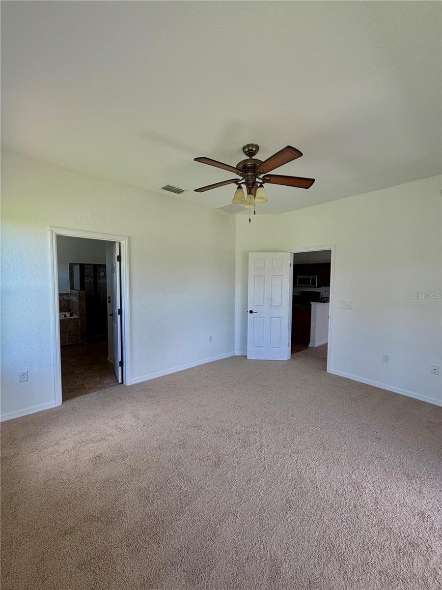Primary bedroom - 520 HIGHLAND MEADOWS AVE, DAVENPORT