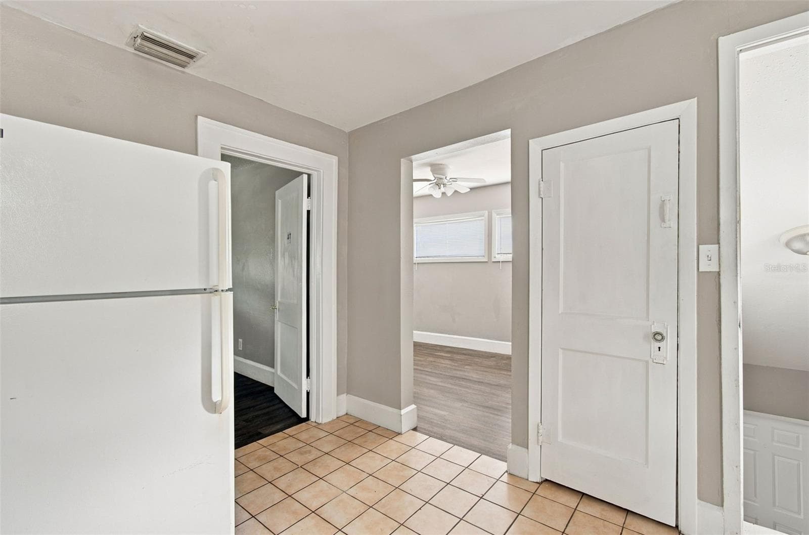 Unit B - 2501 57TH PL N, ST PETERSBURG
