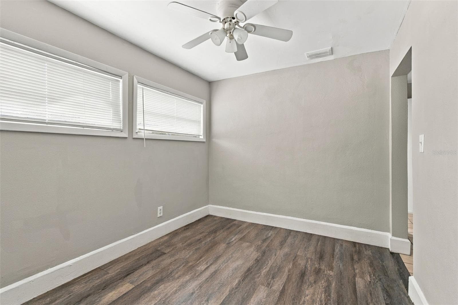 Duplex at 2501 57TH PL N, ST PETERSBURG, photo 34 of 44