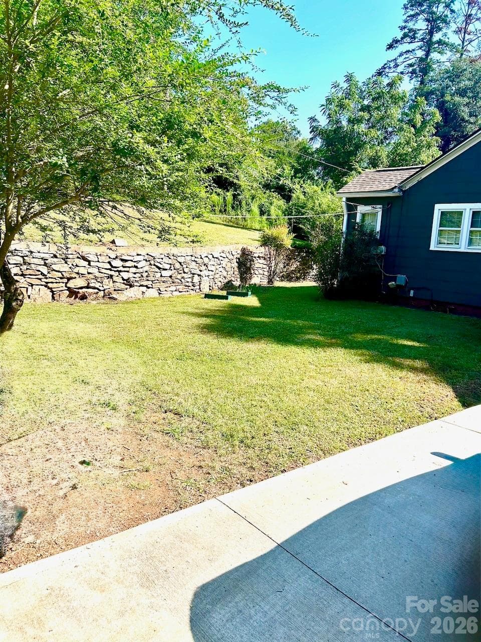 Single Family Residence at 130 School Drive, Clifton, photo 17 of 48