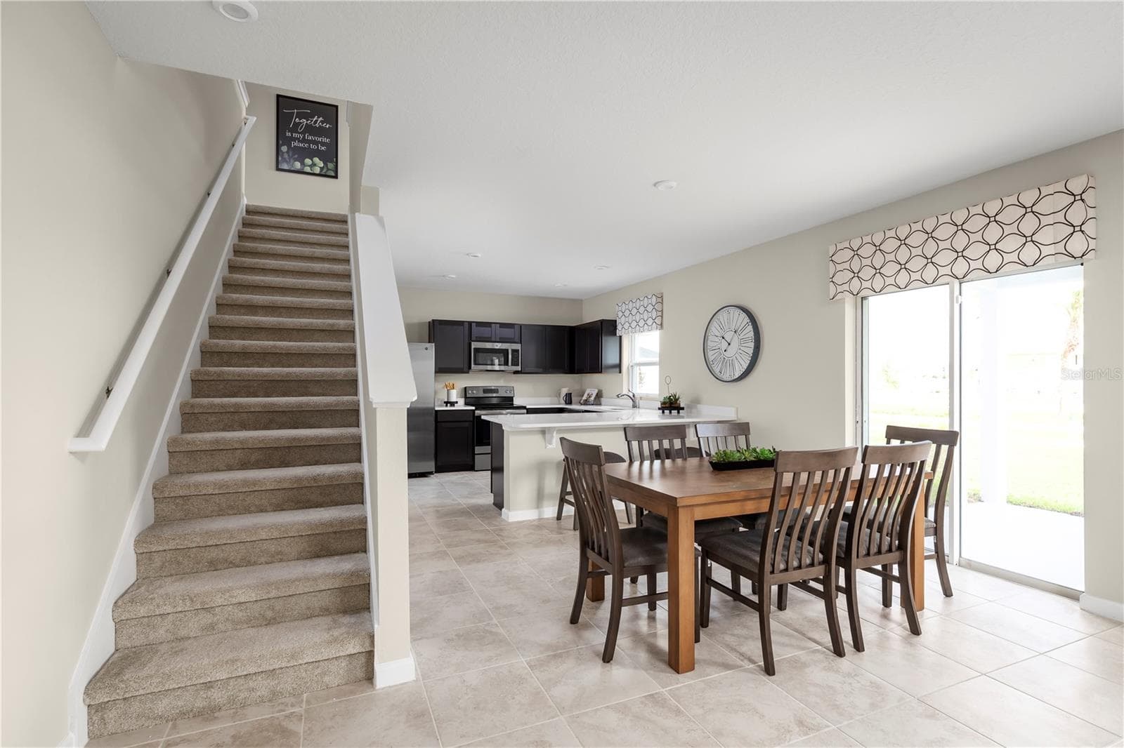 Single Family Residence at 314 BILTMORE BLVD, DUNDEE, photo 6 of 15